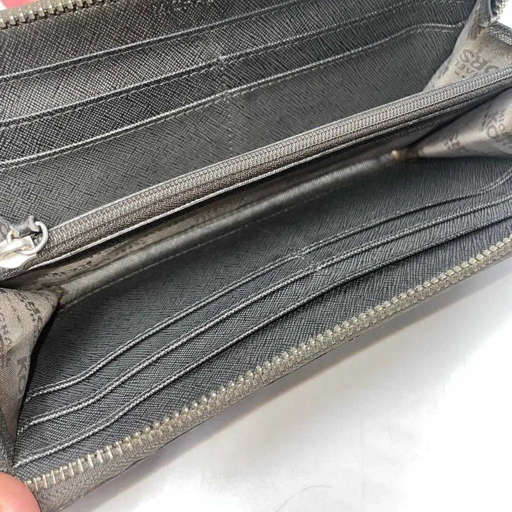Vintage Michael Kors Zippy Wallet